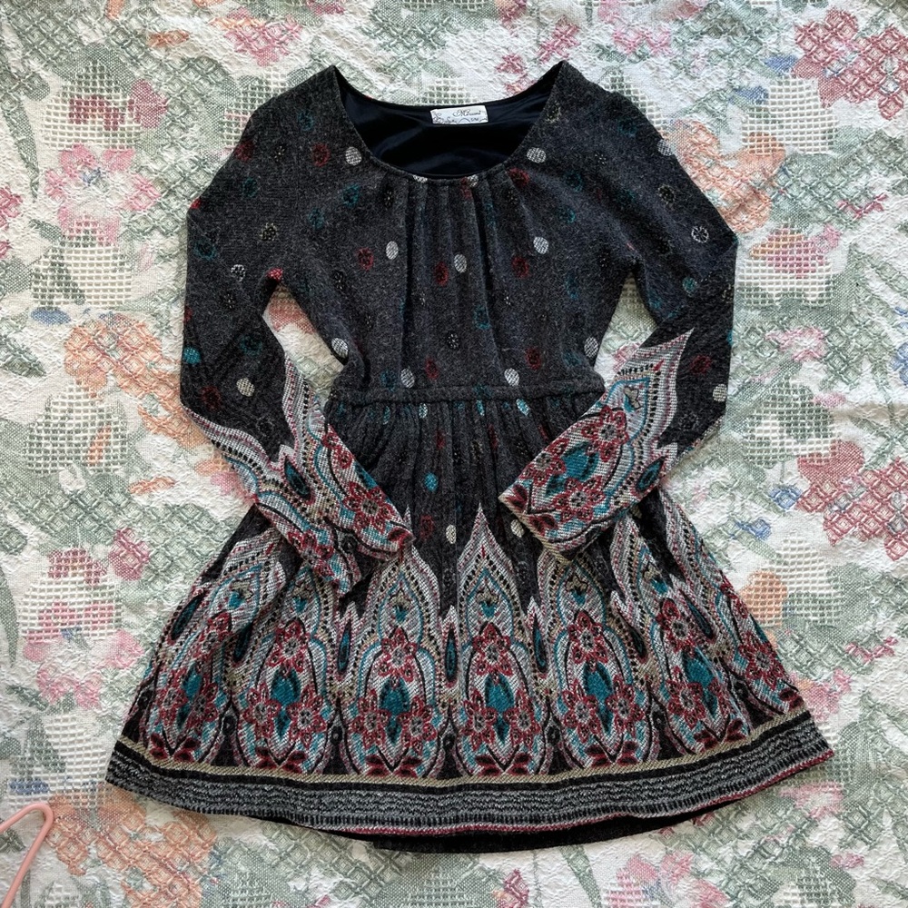 Twee polka dot  patterned knit dress